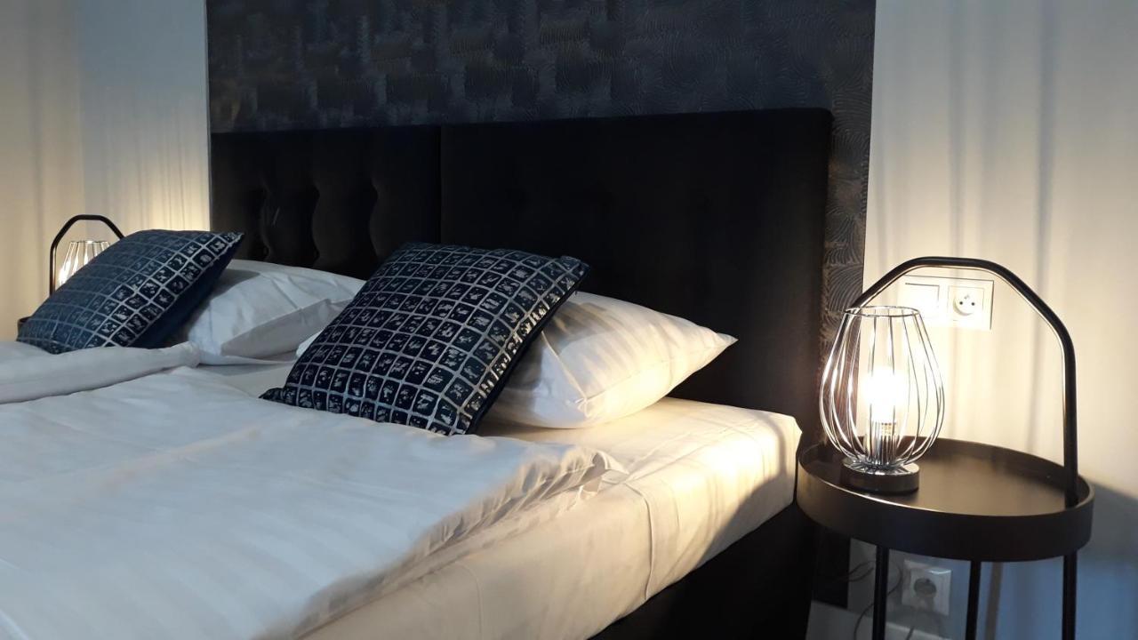 Liza Lux Apartments I Old Town Познань Екстер'єр фото