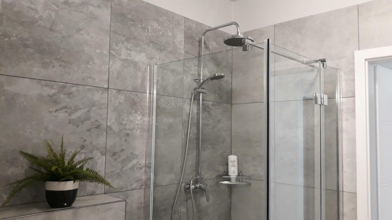 Liza Lux Apartments I Old Town Познань Екстер'єр фото